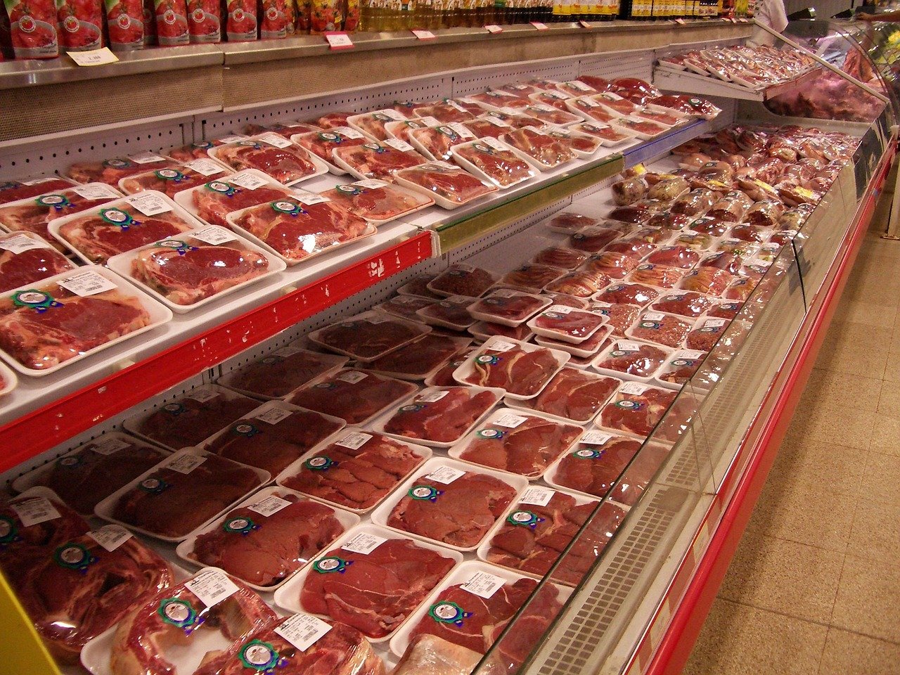 Vlees in supermarkt